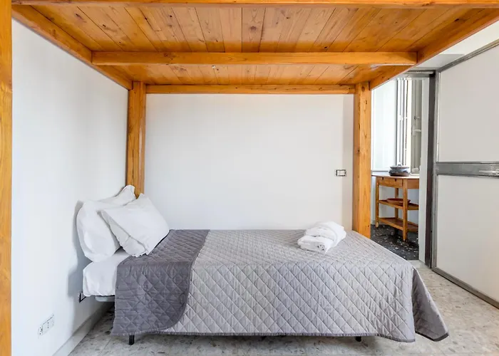 Amoroma Home